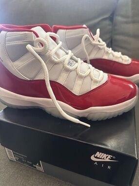Nike Jordan Retro “Cherry Red” 11